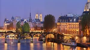 Pont des Arts Bridge